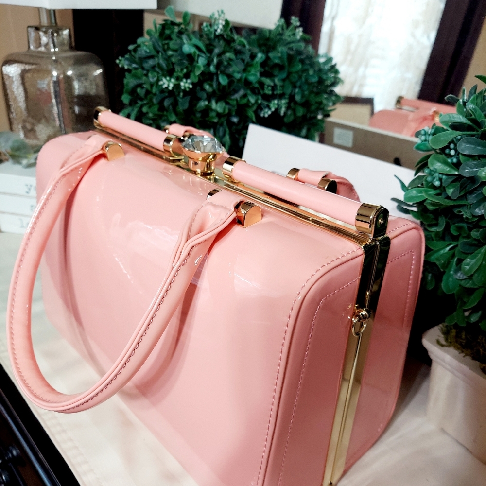 Box Style Purse